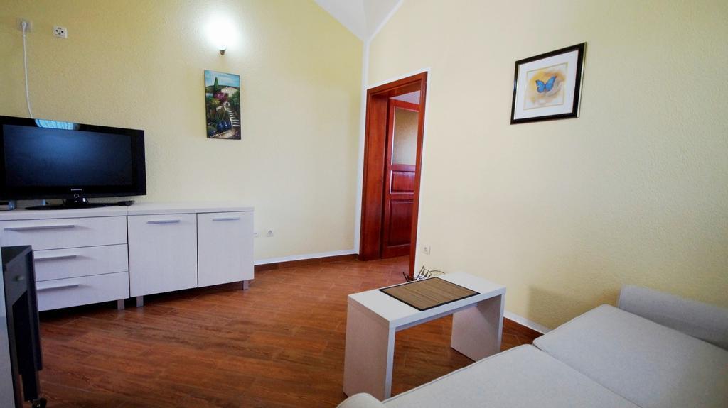 Apartmani Zona สเวติ สเตฟาน ภายนอก รูปภาพ